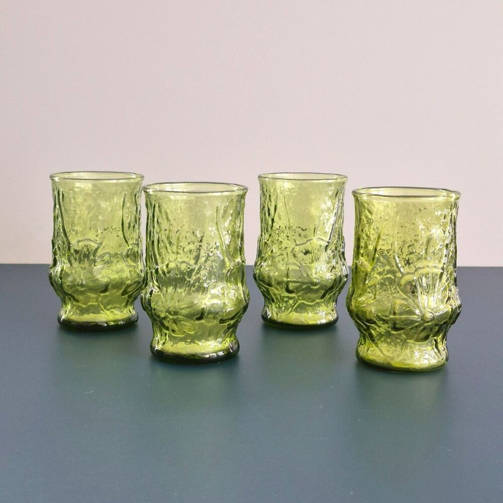 Vintage Anchor Hocking Rainflower Green Juice Glass SET of 4 Raised Floral Retro - Picture 1 of 8
